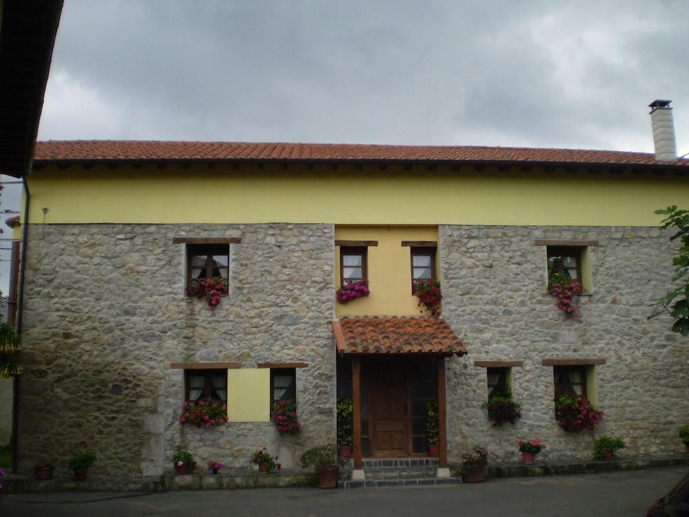 Casa De Aldea Ruiloba Ξενοδοχείο Camango Εξωτερικό φωτογραφία